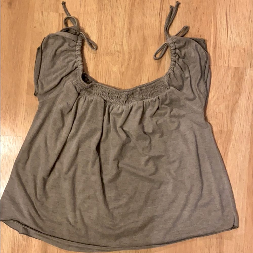 Cropped Tee - Picture 3 of 3